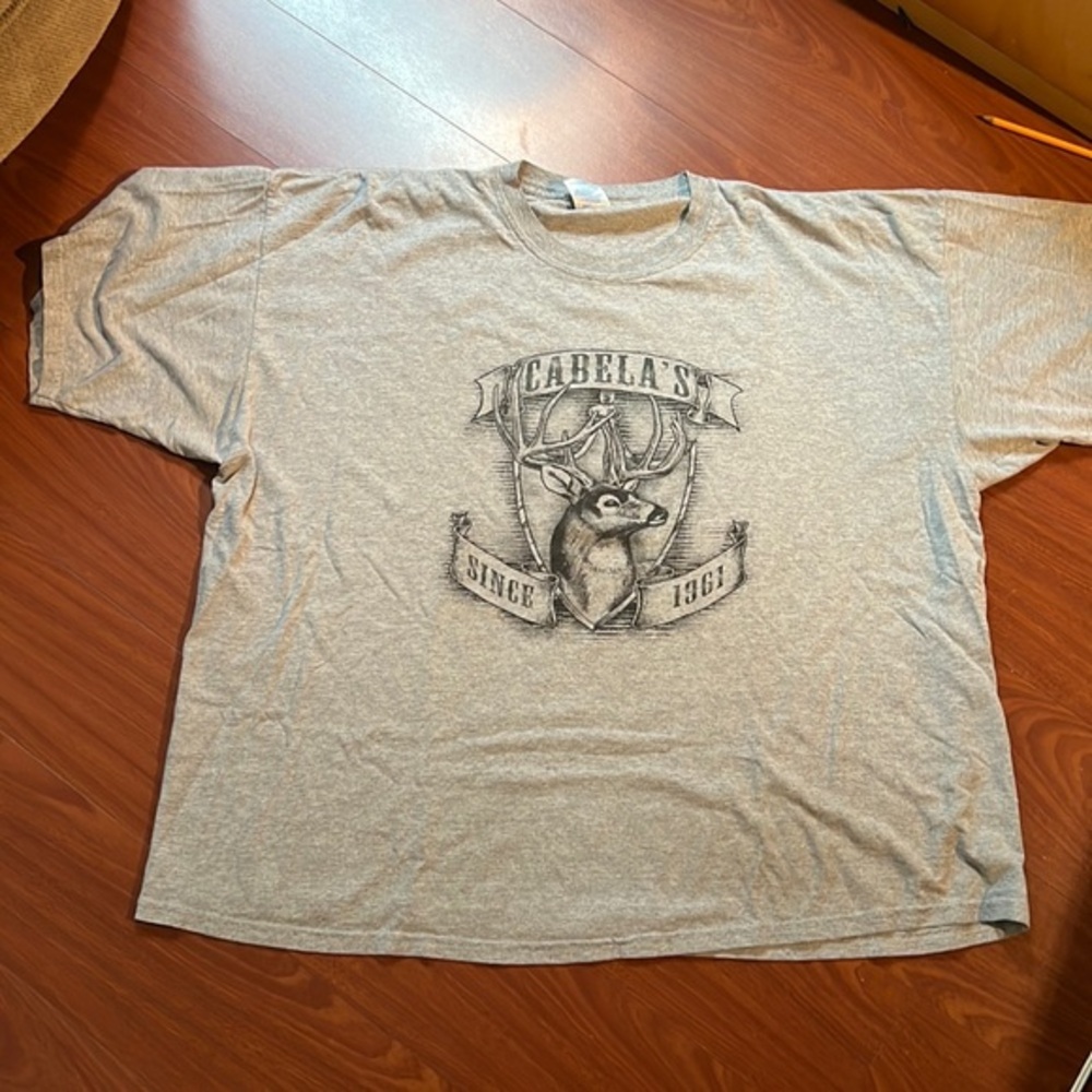Cabelas XXXL gray shirt sleeve t-shirt heavy weight cotton